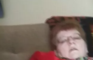 XXX زن در عکس های سکسی بانو الکسیس جوراب شلواری ویبراتور بیدمشک بیدمشک در اتاق خواب