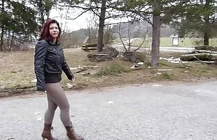 XXX طراح لگی اسباب بازی های سکسی را روی میز قرار می دهد عكس هاي سكسي الكسيس