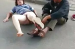 XXX همسر با لبهای کامل دیک شوهر را در دوربین تلفن عكس سكس الكسيس ارزان مکیده است