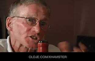 XXX موی بلند bbw با مهبل طاس و بچه های تصاویر سکسی الکسیس تگزاس بزرگ بازی می کند