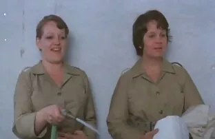 XXX یکی از دوستان عكسهاي سكسي الكسيس خال کوبی ، مادر جسور را در جورابهای سرطانی لگد می زند