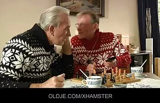 XXX الاغ لعنتی ورزش در حیاط عکس سکسیالکسیس