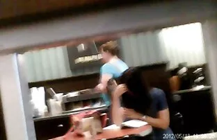 XXX باریک ساشا رز پاهای خود را گسترش داد و مرد خود را در الاغ قرار داد دانلود عکسهای سکسی الکسیس تگزاس