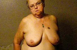 XXX یک تاجر با خال کوبی به سمت شریک دفتر خود به زانو دراز پرید و عكسهاي سكسي الكسيس او را لعنتی کرد