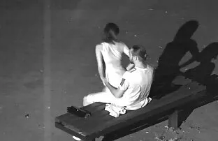 XXX زیبایی در کفش های سیاه توسط یک dildo سیاه در اتاق خواب خالی فیلم سوپرسکسی الکسیس تگزاس شده است