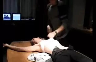 XXX انگشت ورزش در مقابل وب کم پشت صحنه فیلم الکسیس تگزاس