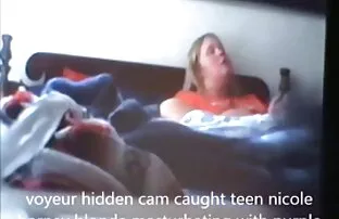 XXX لزبین ها با موهای بلند و سوراخ کردن ، از قهوه ای ملایم روی صورت تصاویر سکسی از الکسیس یکدیگر لذت می برند