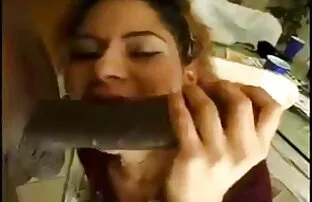 XXX عوضی روسی از پشت صحنه فیلم الکسیس تگزاس نوک زدن مقعد منقبض می شود و تا بالای پایش بلند می شود