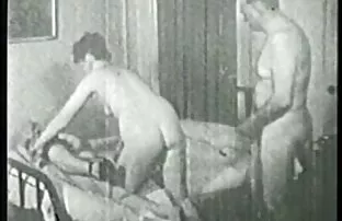 XXX سبزه ای در کمربند بنفش برای یک پاداش خوب با یک زن عكس كس الكسيس سیاه خوابید