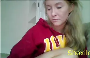 XXX لاورا بنتلی بلوند باریک یک دیک بلند را می خورد که به زودی عکس سکسی الکسیس تگزاس جدید در ناحیه مقعدش خاتمه می یابد