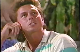 XXX رئیس عكس كس الكسيس در حال لعاب بلوند سخت در دهان روی کلبه موبایل است