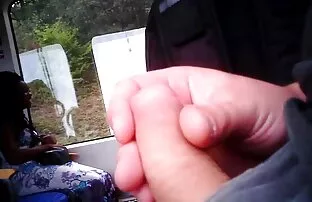 XXX یک زن جوان بلوند یک عضو تهیه کننده را به میز می عکسهایسکسی الکسیس کشاند